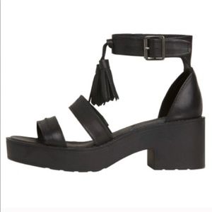 Windsor Smith platform tassel sandals size 8